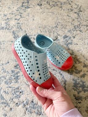 Stars Native Slip On Shoes Sz 8
